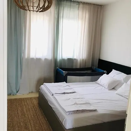 Apartman Meghan Novi Vinodolski Exterior photo